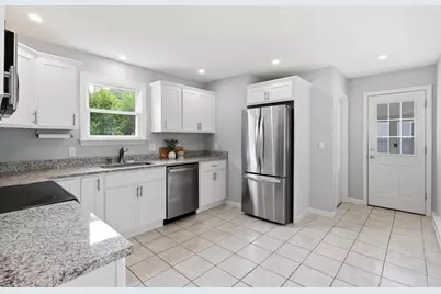 54 Glenwood Avenue, Saco, ME 04072 - Photo 15