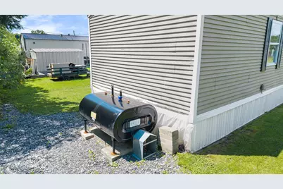 9 Long Avenue, Clinton, ME 04927 - Photo 27