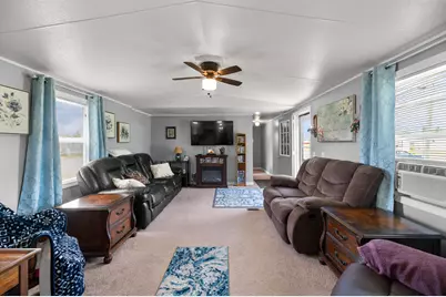9 Long Avenue, Clinton, ME 04927 - Photo 17