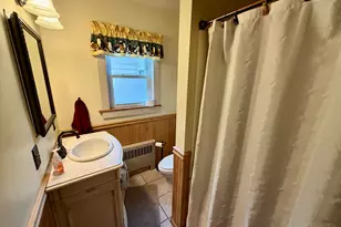 14 Howard St, Mexico, ME 04257 - Photo 13