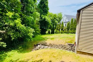 14 Howard St, Mexico, ME 04257 - Photo 5