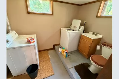 14 Howard Street, Mexico, ME 04257 - Photo 17