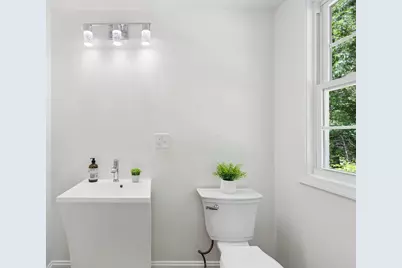 28 Douglas Street, Lisbon, ME 04252 - Photo 17