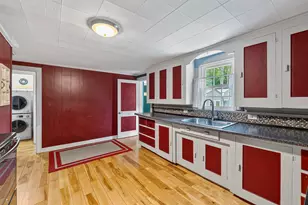 108 Middlesex Rd, Topsham, ME 04086 - Photo 3