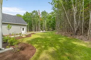 18 Crestwood Dr, Orrington, ME 04474 - Photo 9