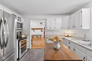 672 Park St, Livermore Falls, ME 04254 - Photo 15
