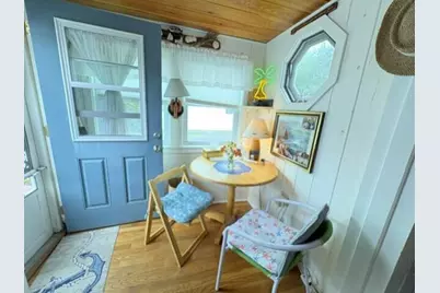 9 E Grand Avenue #15, Scarborough, ME 04074 - Photo 5