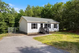 39 Owl Ln, Auburn, ME 04210 - Photo 1