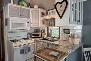 430 Post Rd, Wells, ME 04090 - Photo 9