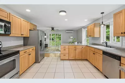 16 Woodside Drive #4, Gorham, ME 04038 - Photo 9