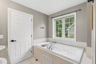 16 Woodside Dr, Gorham, ME 04038 - Photo 19