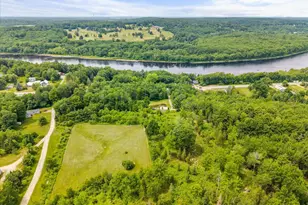 543 Riverside Dr, Eddington, ME 04428 - Photo 9