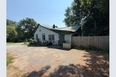 1777 Riverside Drive, Auburn, ME 04210 - Photo 13