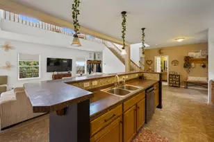 330 Bigelow Rd, Saint Albans, ME 04971 - Photo 13