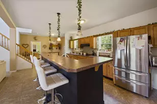 330 Bigelow Rd, Saint Albans, ME 04971 - Photo 11