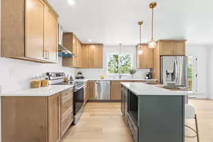 46 Woodbrey Ln, Standish, ME 04084 - Photo 11
