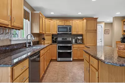 15 Bornheimer Place, Scarborough, ME 04074 - Photo 21