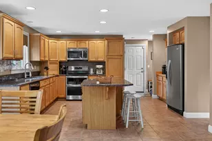 15 Bornheimer Pl, Scarborough, ME 04074 - Photo 19