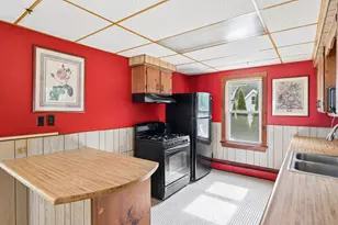 8 Vigue St, Waterville, ME 04901 - Photo 9