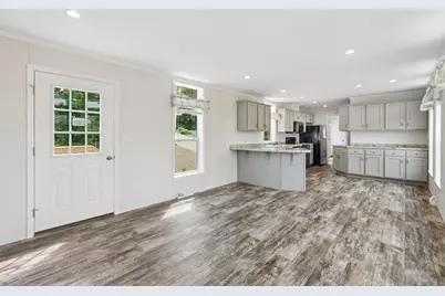 629 Russell Road, Madison, ME 04950 - Photo 5