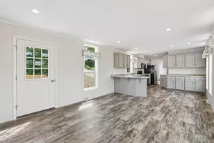 629 Russell Rd, Madison, ME 04950 - Photo 5