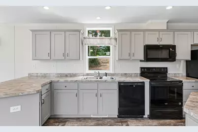 629 Russell Road, Madison, ME 04950 - Photo 9