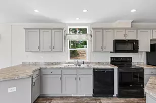 629 Russell Rd, Madison, ME 04950 - Photo 9