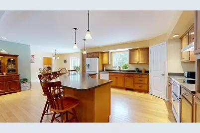 141 Bradbury Street, Lewiston, ME 04240 - Photo 7
