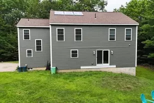 141 Bradbury St, Lewiston, ME 04240 - Photo 93