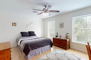 141 Bradbury St, Lewiston, ME 04240 - Photo 49