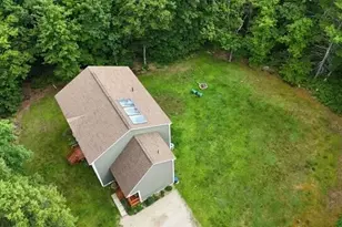 141 Bradbury Rd, Lewiston, ME 04240 - Photo 3