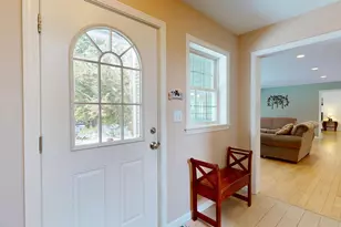 141 Bradbury St, Lewiston, ME 04240 - Photo 5