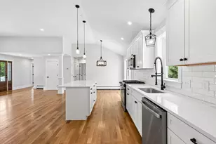 44 Brandy Ln, Portland, ME 04103 - Photo 9