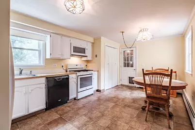 13 Hawthorn Circle, Scarborough, ME 04074 - Photo 19