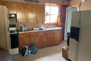 233 Madawaska Ave, Pittsfield, ME 04967 - Photo 3