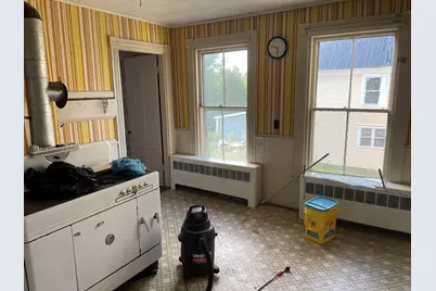 233 Madawaska Avenue, Pittsfield, ME 04967 - Photo 11