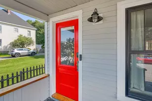 35 Ray St, Biddeford, ME 04005 - Photo 3