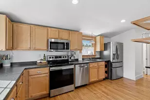35 Ray St, Biddeford, ME 04005 - Photo 7