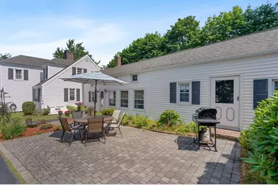 2023 Post Road, Wells, ME 04090 - Photo 9