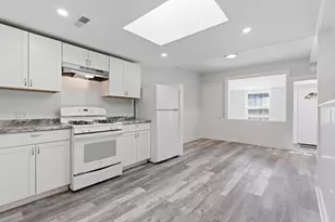 2415 Sanford Rd, Wells, ME 04090 - Photo 9