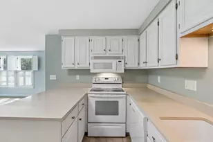 9 Benjamin Hubbard Ln, Kennebunk, ME 04043 - Photo 13