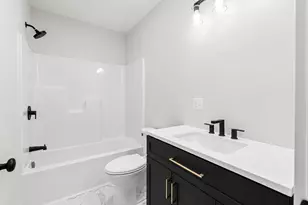 37 Shore Rd, Windham, ME 04062 - Photo 27