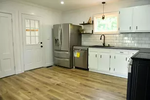 76 Court St, Dover Foxcroft, ME 04426 - Photo 7