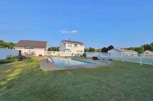 2025 Glenwood Ave, Hermon, ME 04401 - Photo 3
