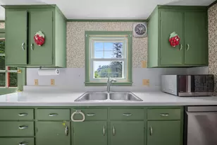 157 Old Rd, Eliot, ME 03903 - Photo 9