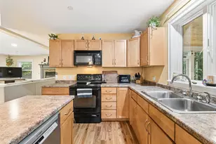 14 Rosewood Ln, New Gloucester, ME 04260 - Photo 27