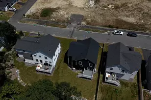 49 O'Neil St, South Portland, ME 04106 - Photo 51