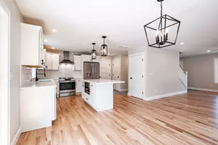 49 O'Neil St, South Portland, ME 04106 - Photo 11