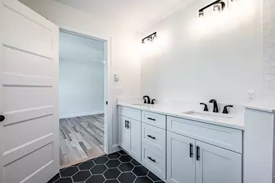 49 O'Neil Street, South Portland, ME 04106 - Photo 29
