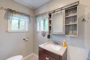 403 Summer St, Auburn, ME 04210 - Photo 15